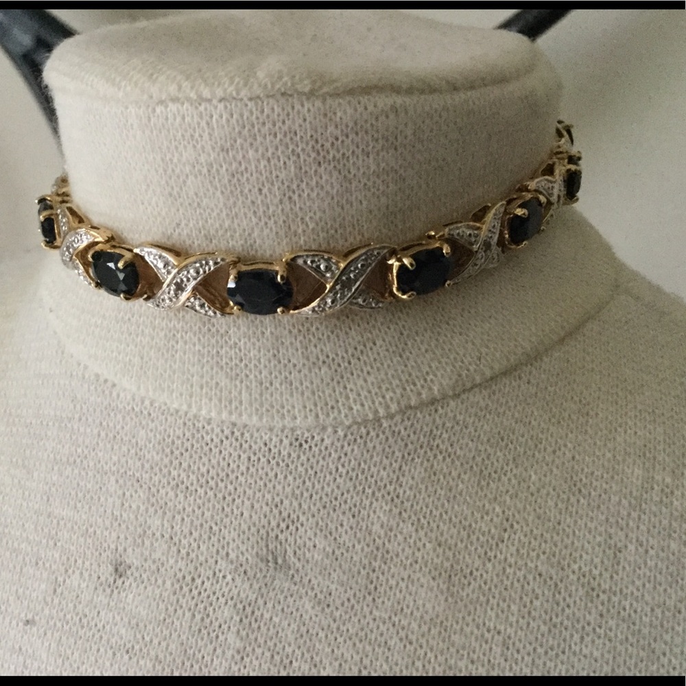 Beautiful Hugs and Kisses XO Sapphire, Diamond & 18k GP Bracelet 💋